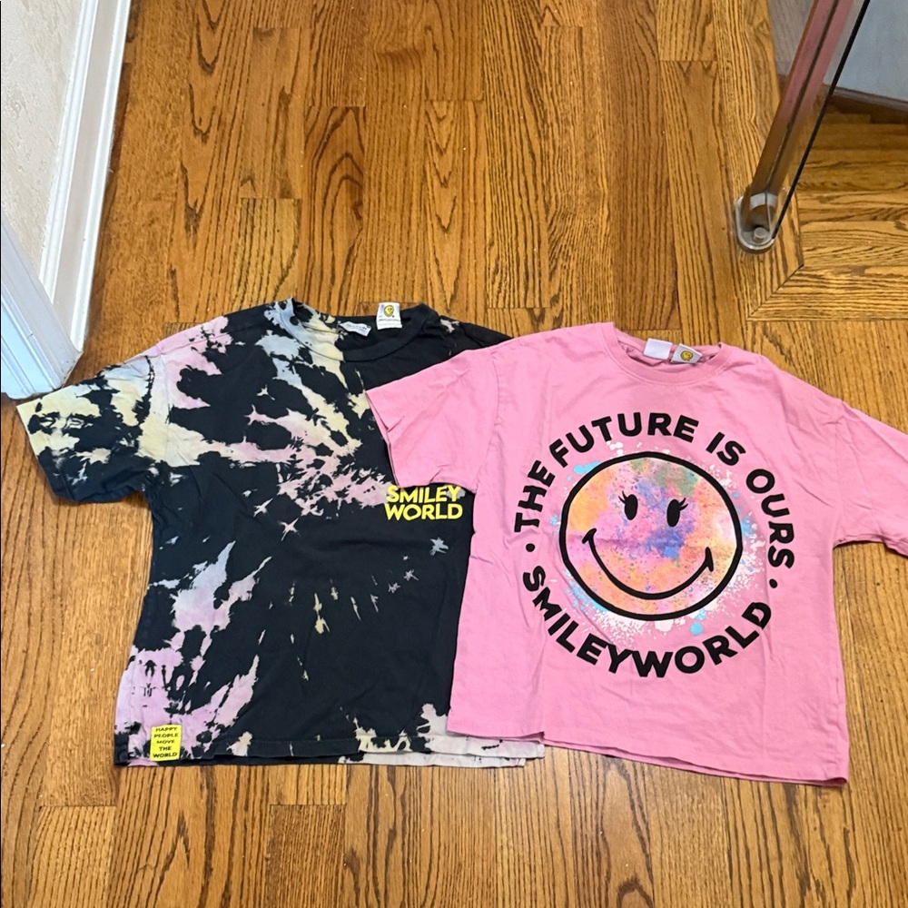 Zara Smiley World - Set of 2 T-Shirts